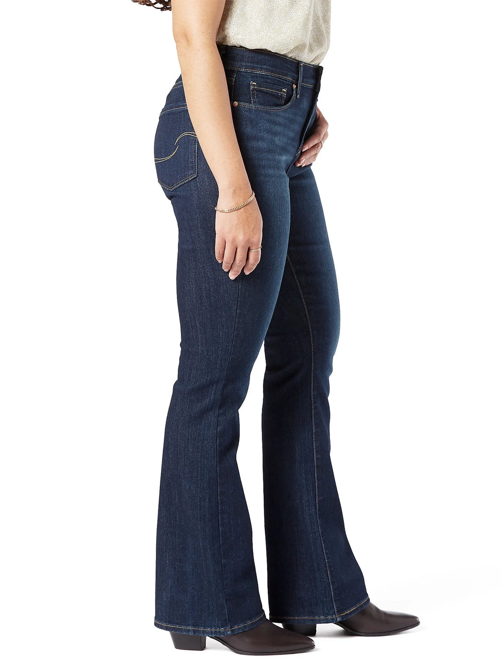 Women's Mid Rise Bootcut Jeans U1795