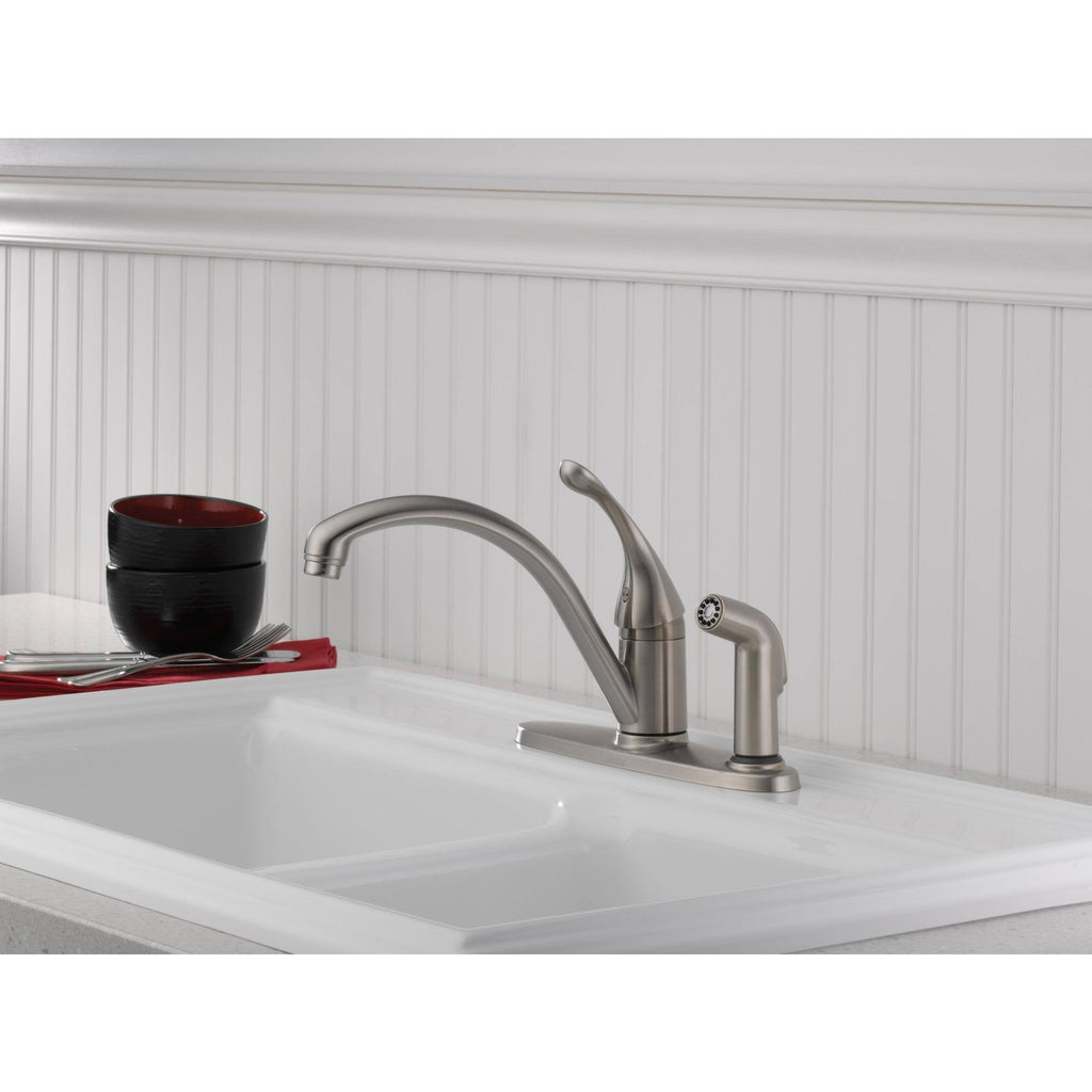 Chrome Single Handle Kitchen Faucet with Integral Spray I817