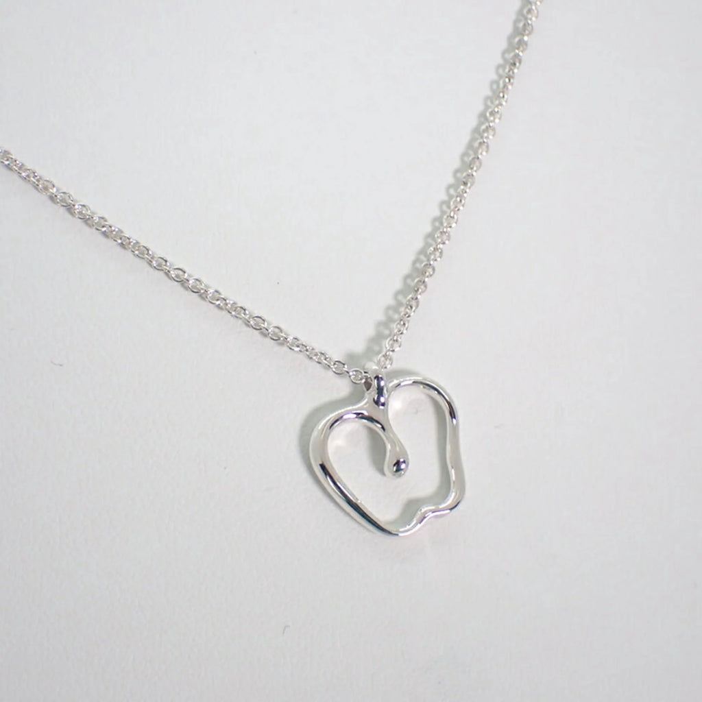925 Apple Pendant Necklace Q353356