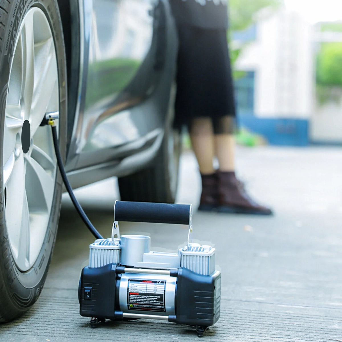 12V DC Double Cylinders Metal Tire Inflator with Auto-Off C9668