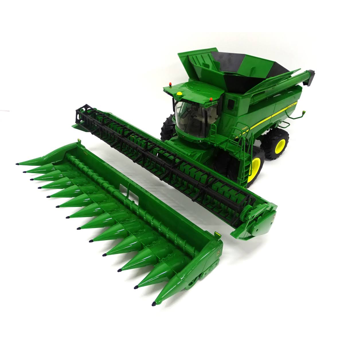 John Deere S690 Combine with Corn and Draper Head U967828