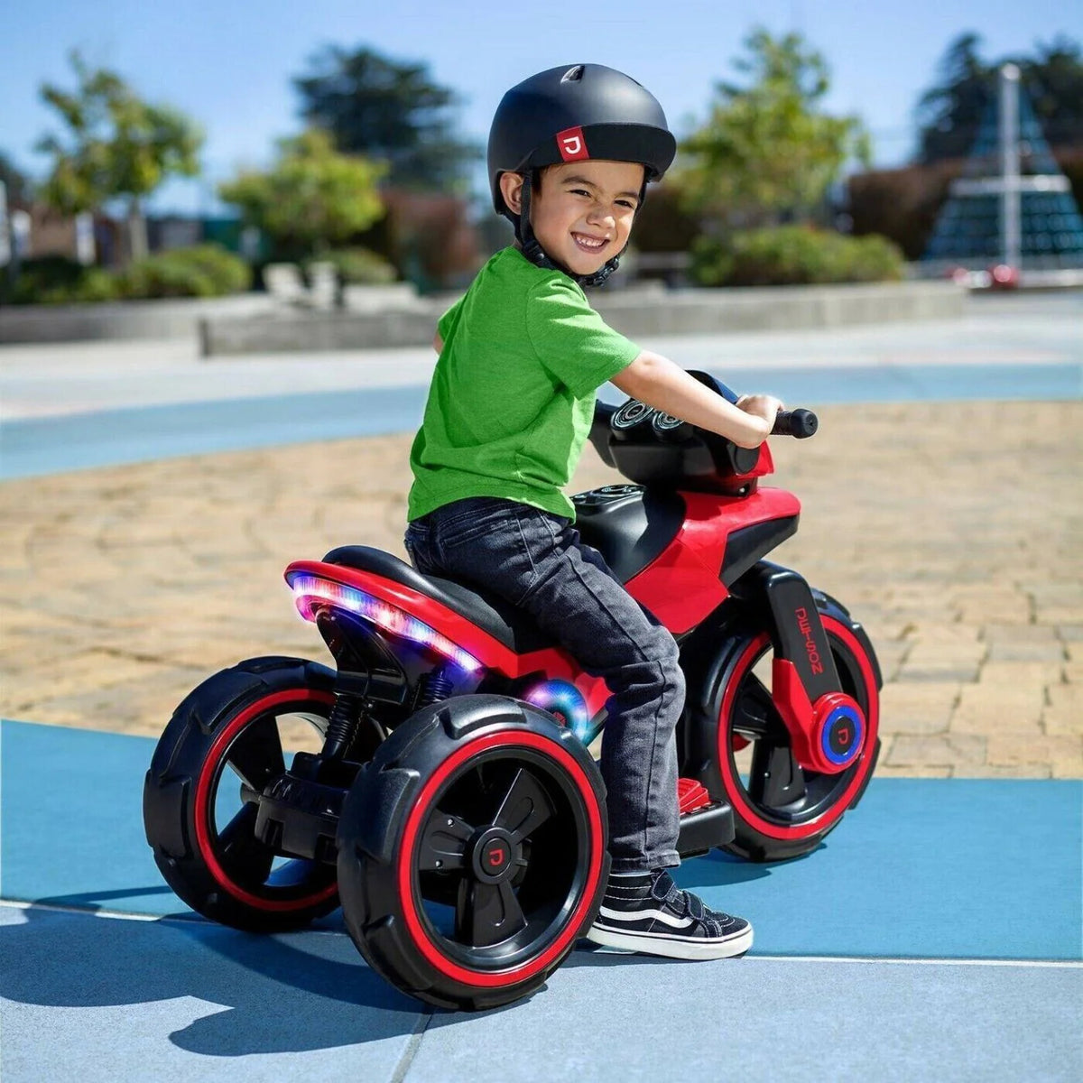 6V Electric Ride-On Trooper with Foot Pedal Acceleration, 4 MPH, Black Red Q579