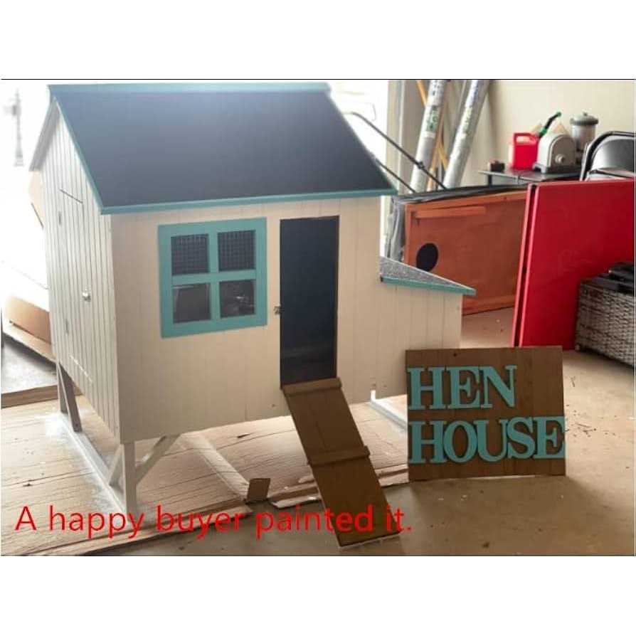 Large Wood Chicken Coop with 3 Nesting Box O907589