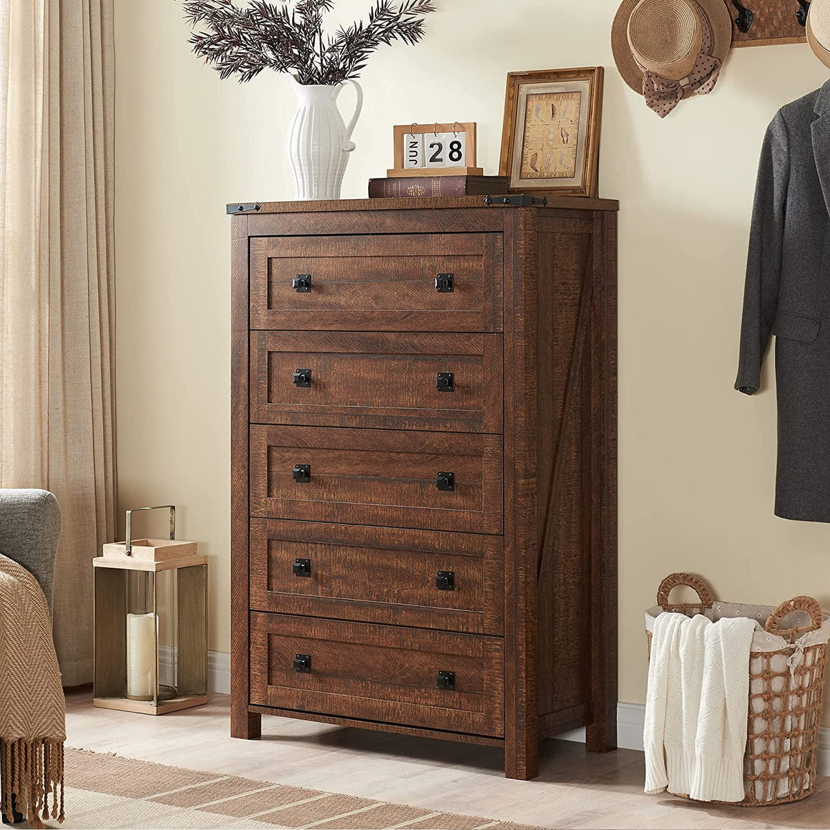 8 Drawer Wood Dresser T43166