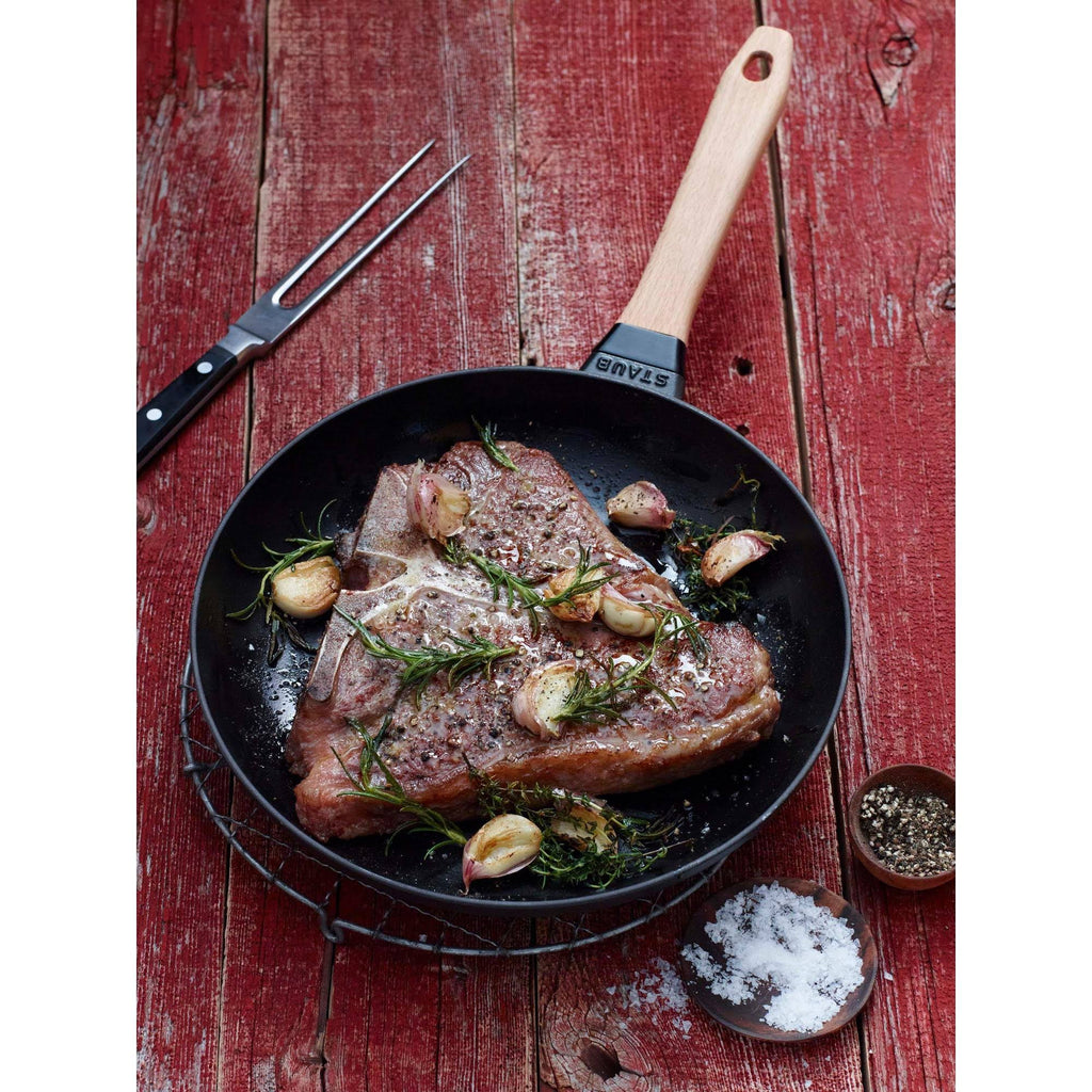 Cast Iron Fry Pan B7926