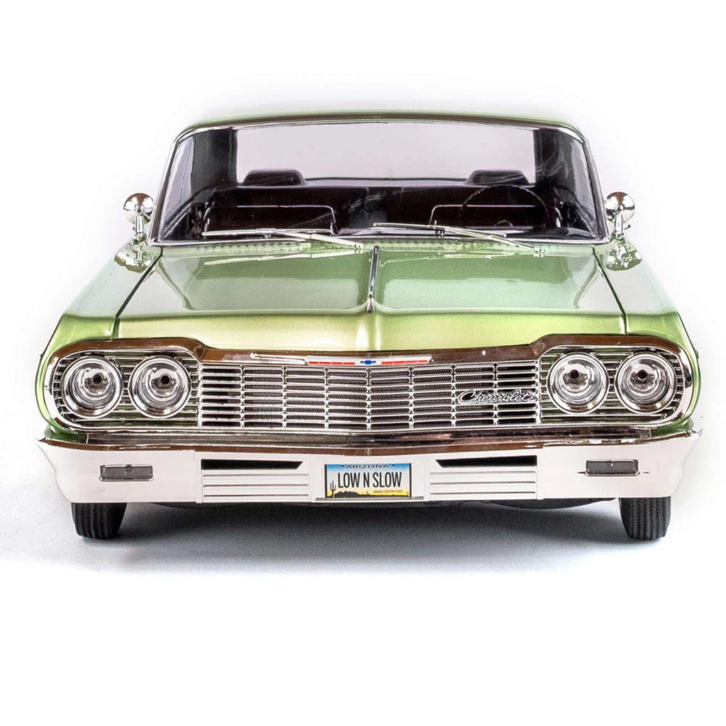 1/10 Chevrolet Impala Brushed 2 Wheel Drive Lowrider RTR Green Electric Car J834335