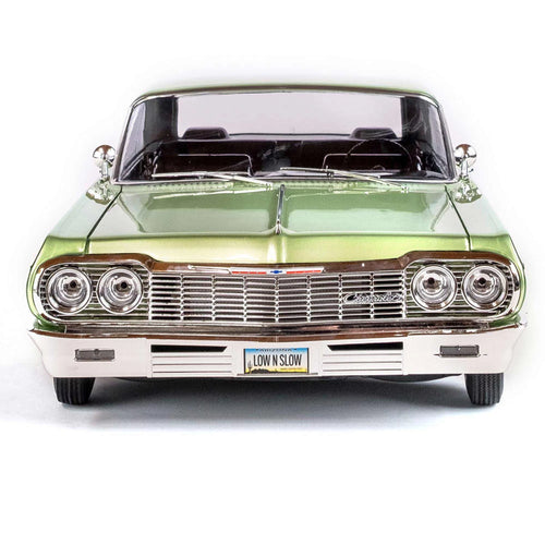 1/10 Chevrolet Impala Brushed 2 Wheel Drive Lowrider RTR Green Electric Car J834335