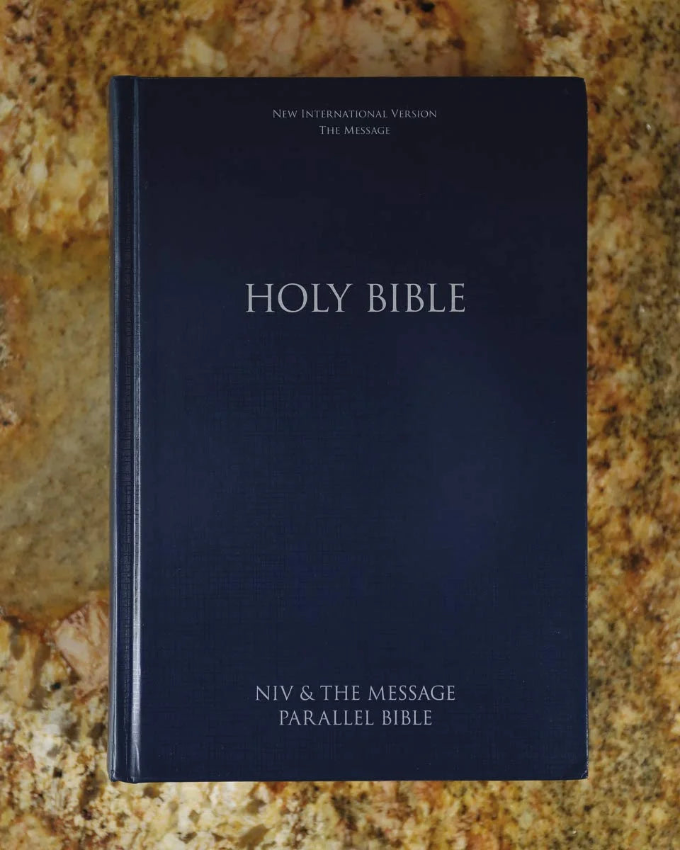 Large Print Side-By-Side Bible NIV/MS Hardcover C477582