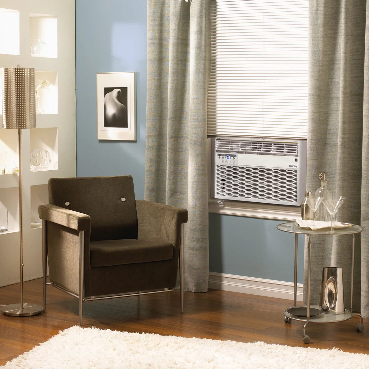 10000 BTU White Window AC F733914