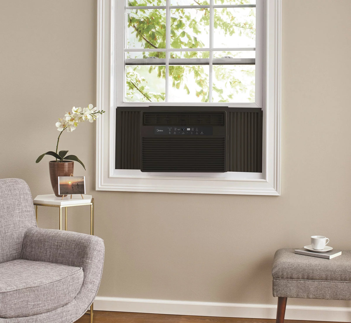 10,000 BTU 115V Smart Window AC with Remote, White Z4786