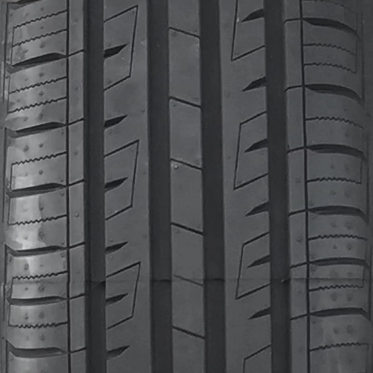 Set of 4 215/60R16 95V All Season Passenger Tires J505
