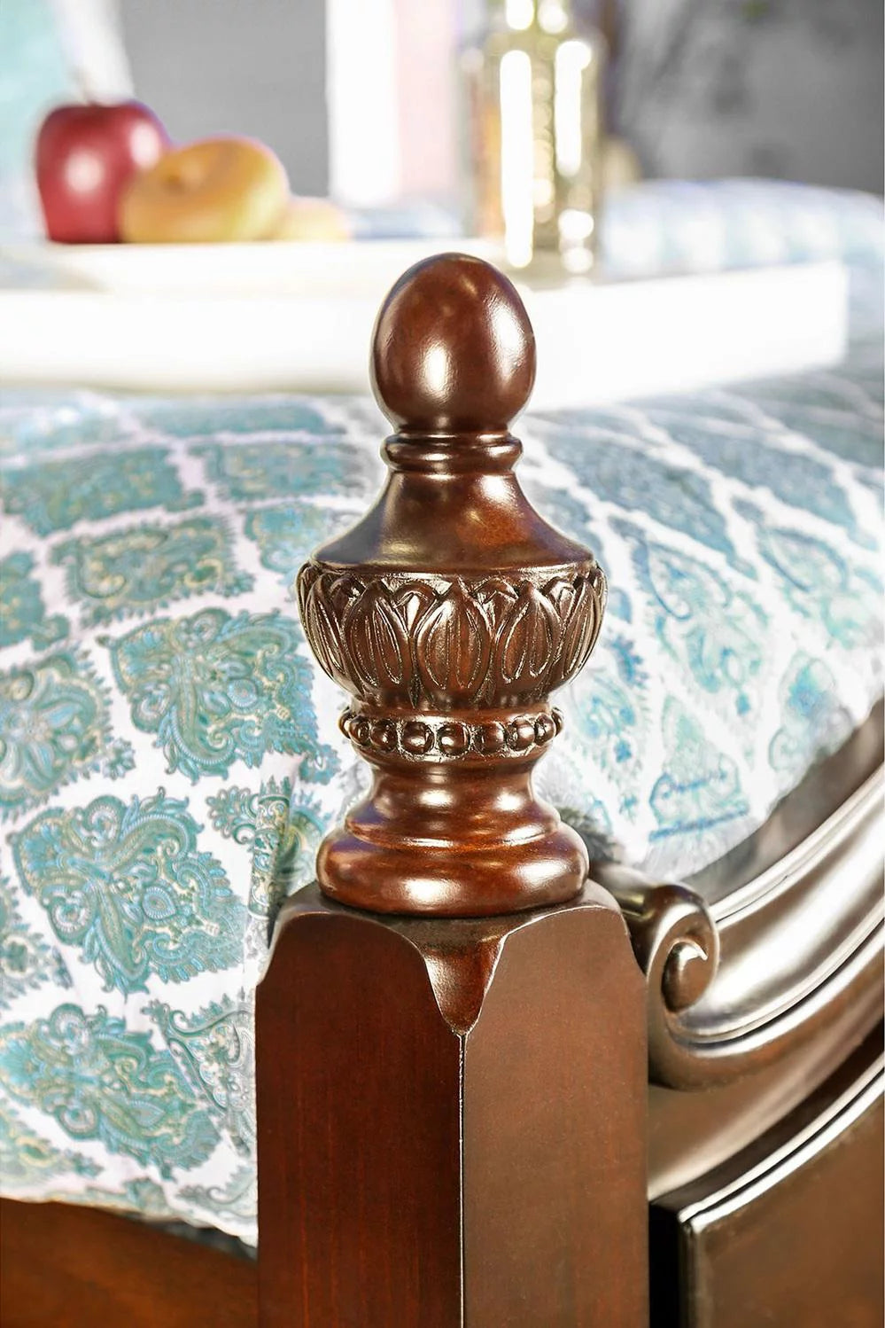 Solid Wood King Bedroom Set 3pcs R6306